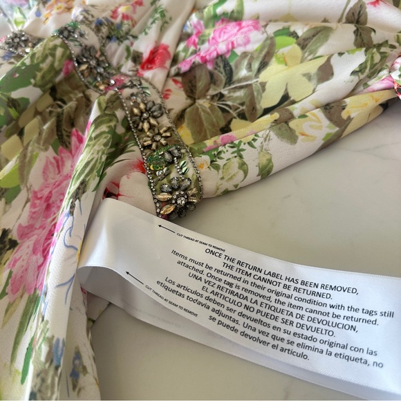 MAC DUGGAL
White Floral Print Faux Wrap Flutter Sleeve A Line Dress Size 4 - Picture 6 of 8